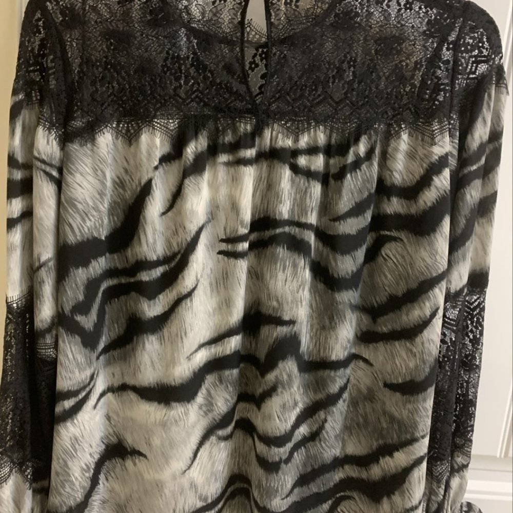 WHBM Feminine Animal Print Long-Sleeve Blouse - Size M